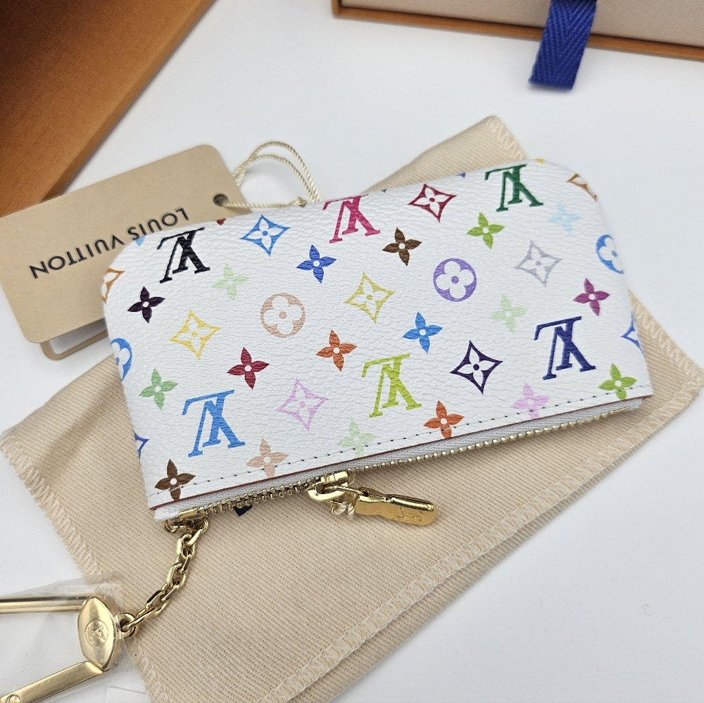 Brand New 2026 Authentic Louis Vuitton Murakami Multicolor Monogram Key Pouch - Picture 8 of 17
